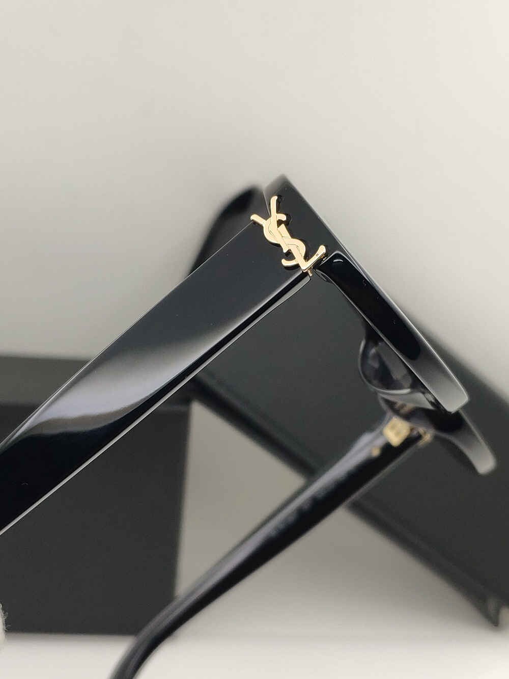 Pre-owned Saint Laurent Sl M136 001 53 Sunglasses Black Gray Oval Women's Authentic