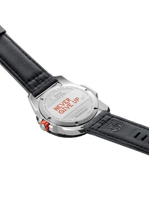 Pre-owned Luminox Xb.3761 Bear Grylls Survival Mens Watch 45mm 20atm
