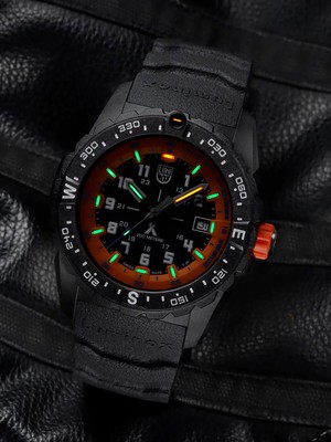 Pre-owned Luminox Xb.3739 Mens Watch Bear Grylls Mountain 43mm 20atm