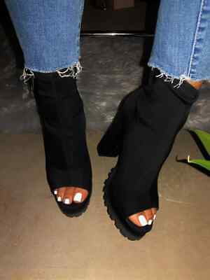 LILIANA Monclair-21 Women Ankle High Platform Lug Sole Chunky Size 5-11