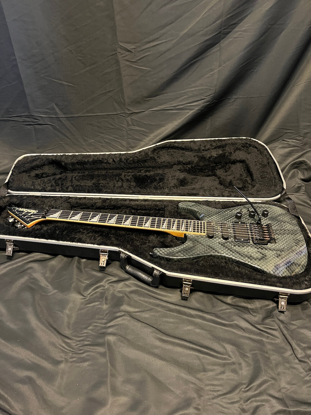 ギター JACKAL Dolphin Guitars - SWITCH：Jackal TE STD - YouTube