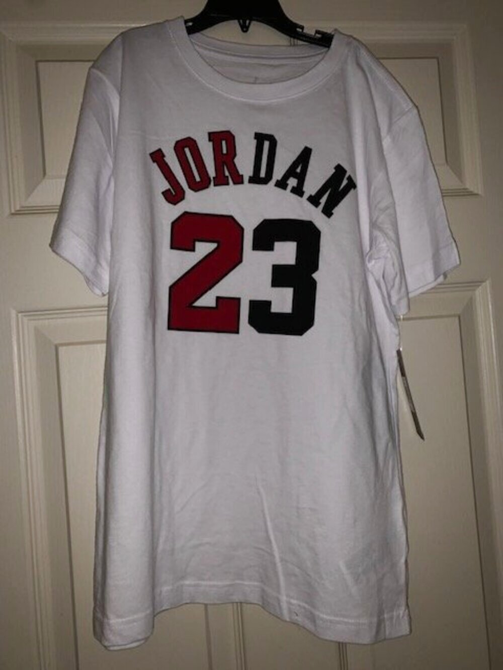 NWT Nike Jordan 23 Boy's Size Large White Short Sleeve T