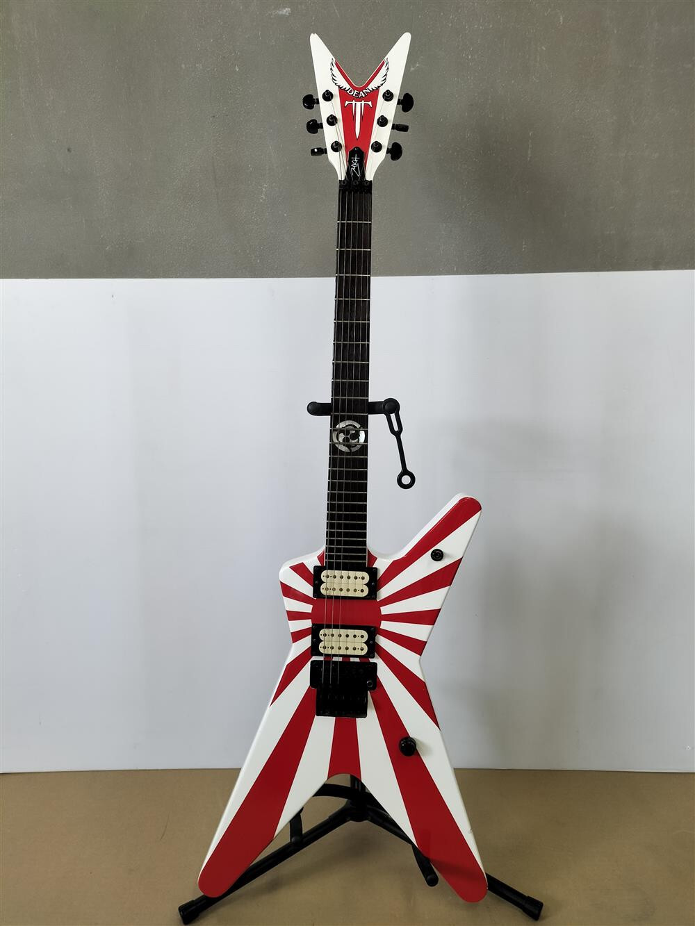 2008 Dean Matt Heafy (Trivium) MKH Origins ML Rising Sun