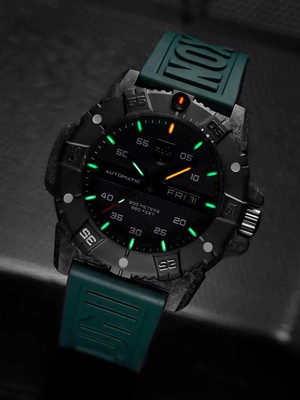 Pre-owned Luminox Xs.3877 Mens Watch Master Carbon Seal Automatic