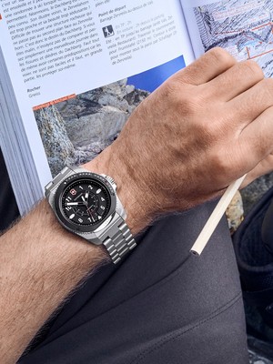 VICTORINOX VICTORINOX 242009 JOURNEY 1884 MENS WATCH 43MM 20ATM