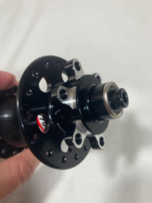 Novatec D792SB-A4A-11S (135x5mm) Black W/1.5mm washer 32 Hole Rear MTB Hub Disc