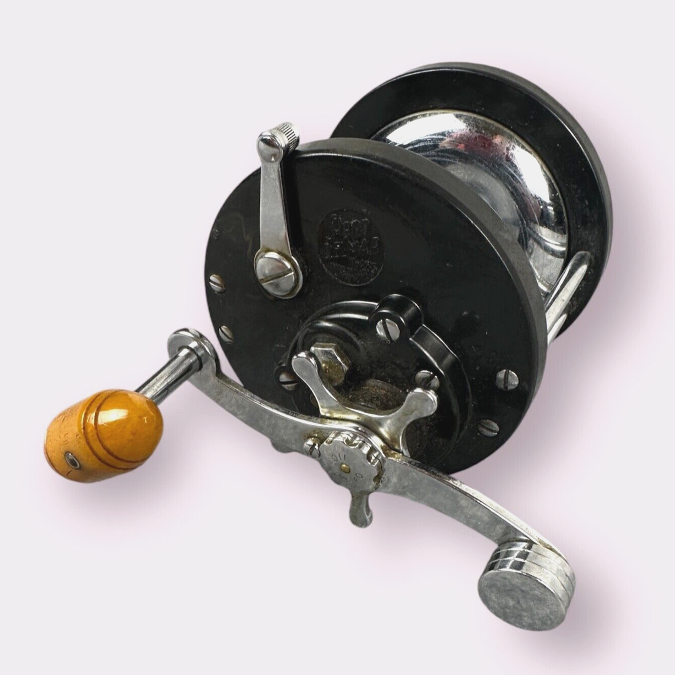 PENN DELMAR NO.285 フィッシングリール Vintage Penn Delmar No 285 Fishing Reel, Black Bakelite