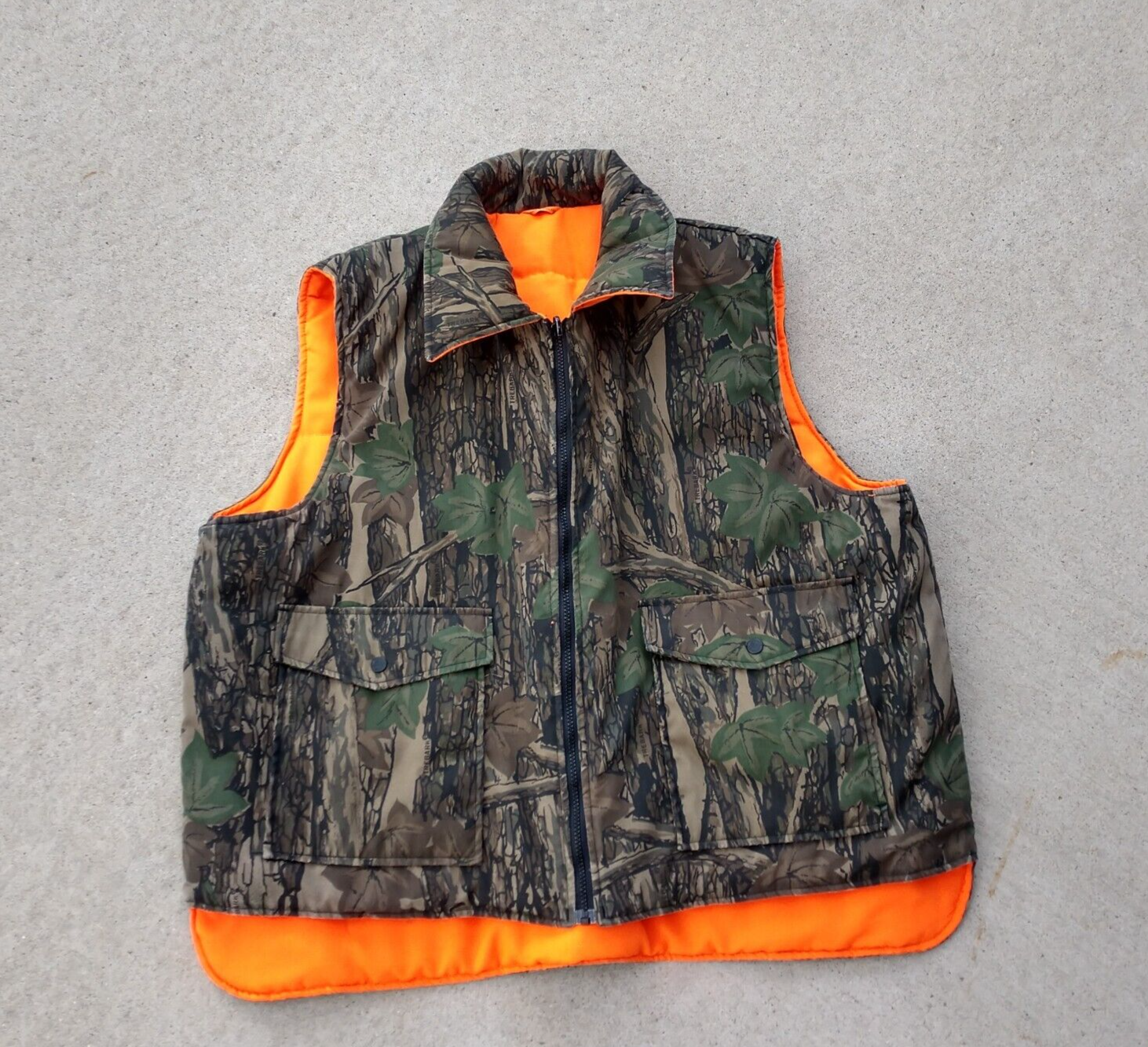 REVERSIBLE HUNTING CAMO BLAZE ORANGE ZIP UP VEST 2 XL CONCEAL
