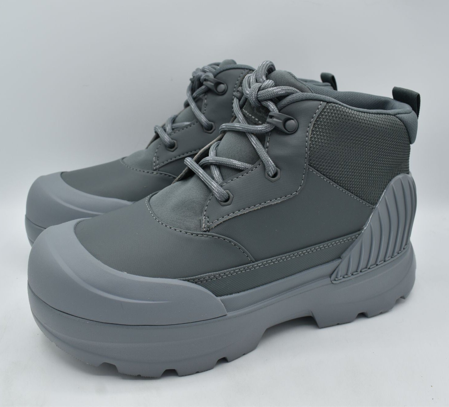 UGG NEUMEL X 25cm 防水 Amazon.com | UGG Women's Neumel X Rain Boot, Black, 5 | Rain
