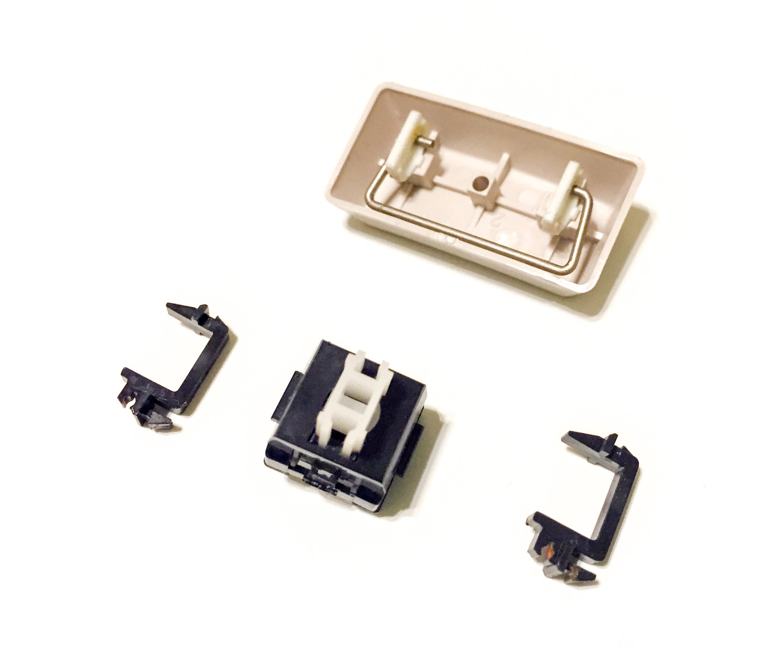 COMMODORE AMIGA 1000 NUMERIC PAD 0 KEY CUP REPLACEMENT