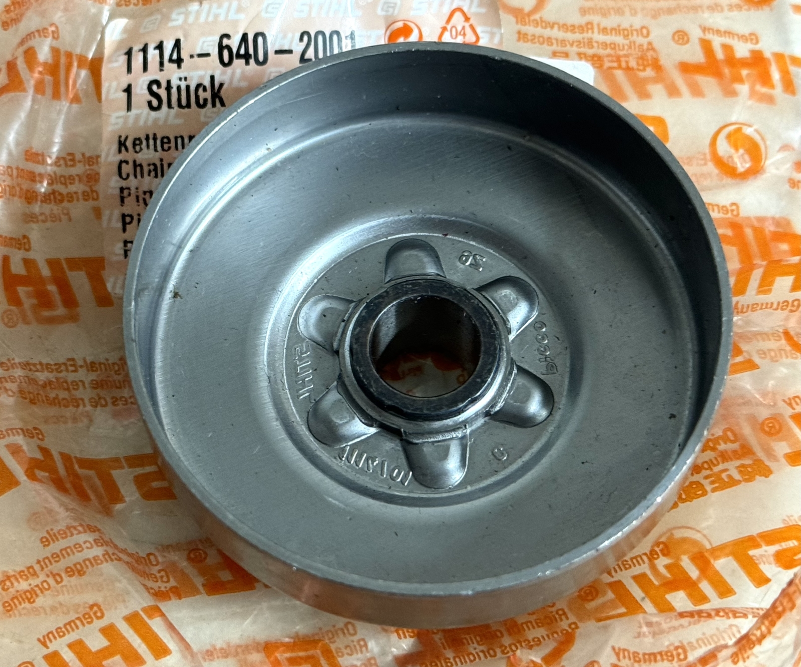 STIHL OEM NLA CHAIN SPROCKET 1114 640 2001 FOR 020 (1114) 3/8