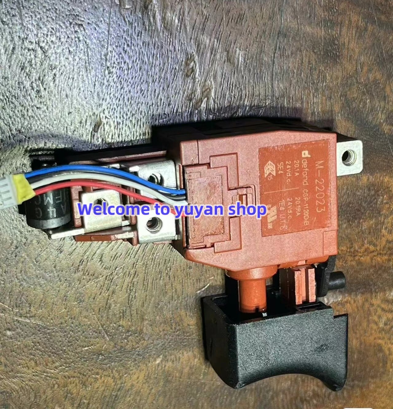 1pc NEW Defond CGP-1120D-B 20.1A 24VDC M-22023 Trigger