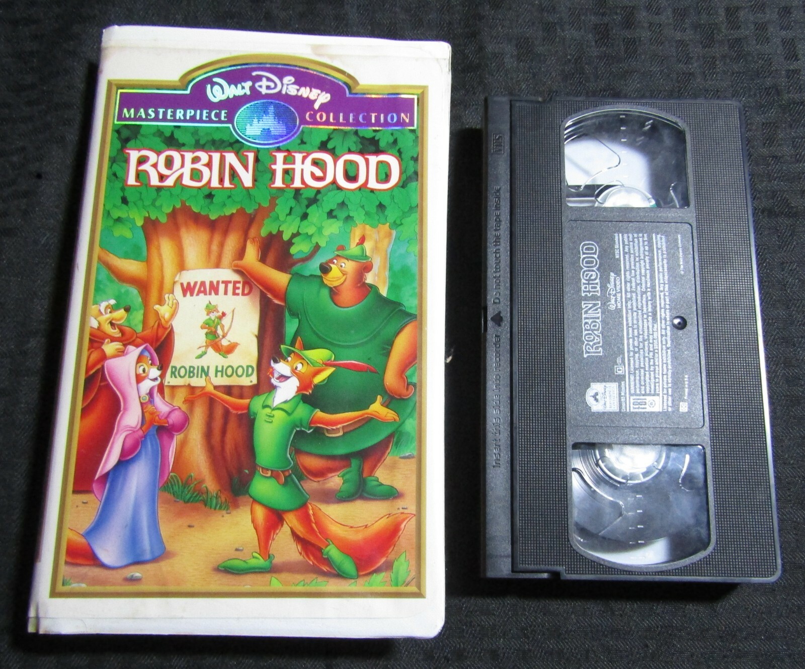 Walt Disney ROBIN HOOD Masterpiece Collection 1189 VHS Tape