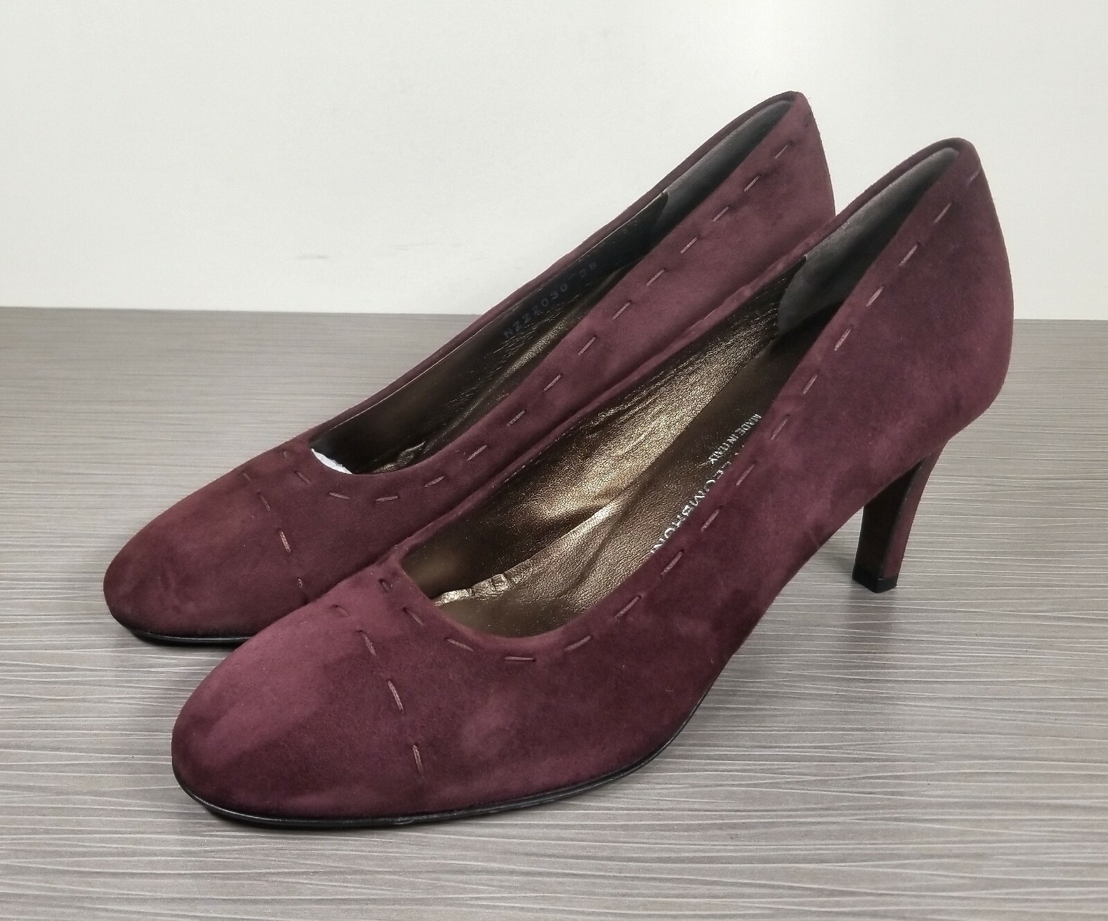 AGL Sisley Almond Toe Pump, Burgundy Suede, Womens Size 8 US / 38