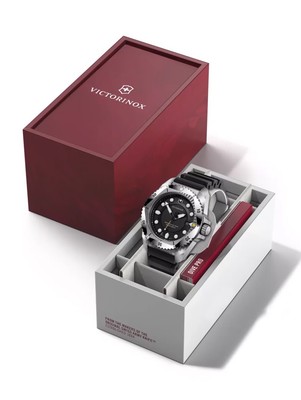 Pre-owned Victorinox 241990 Mens Watch Dive Pro Quartz 43mm 30atm