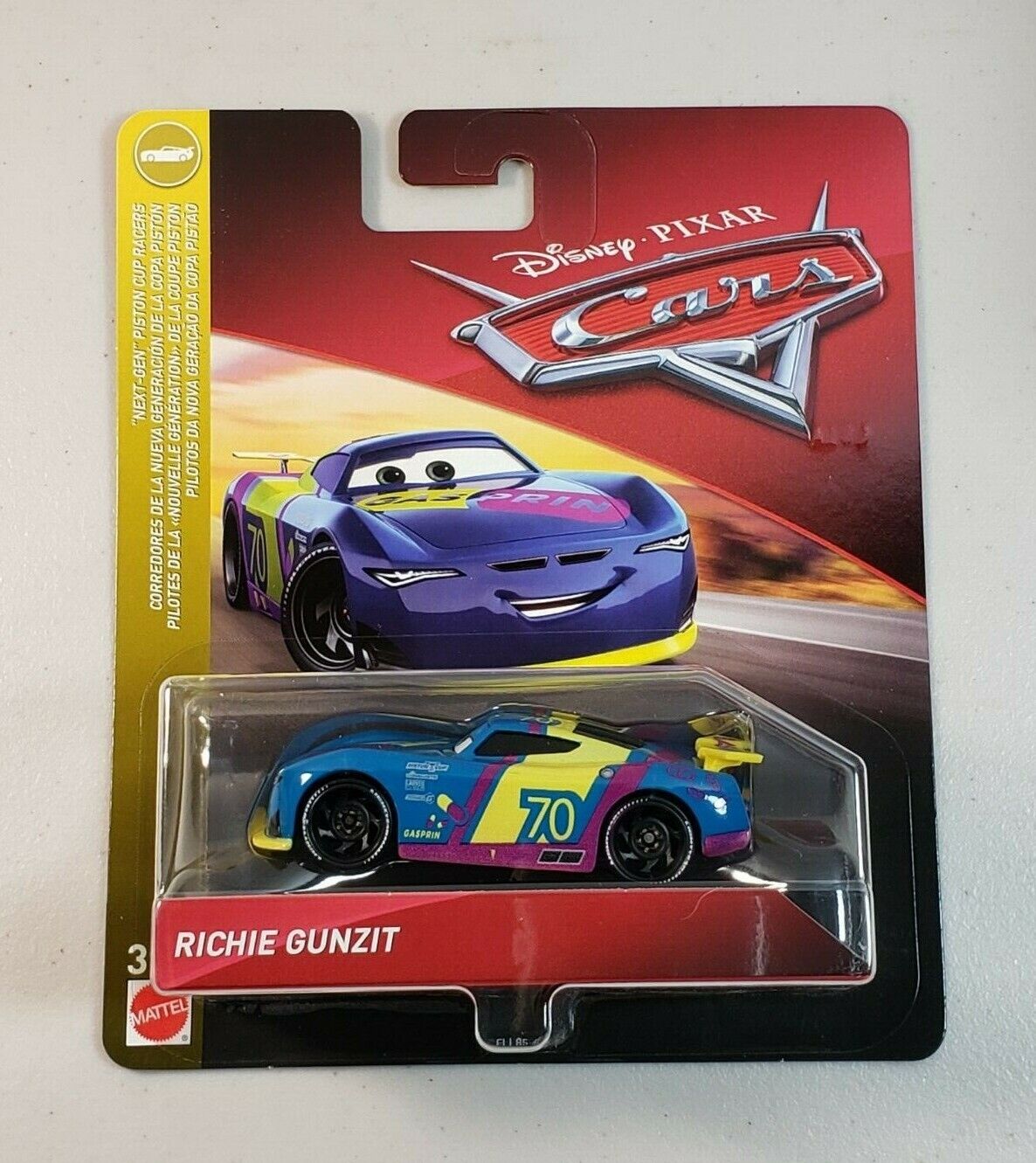 Disney Pixar Cars NIB Next-Gen Piston Cup Racers RICHIE GUNZIT 