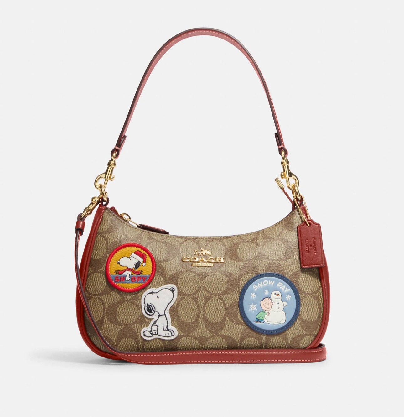 【COACH X PEANUTS】ヘイリーフラップバッグ スヌーピー The Coach X Peanuts Snoopy collection is here and honestly