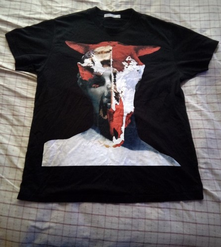 Givenchy ★ カットアウト Tシャツ Givenchy girl T-shirt in tulle h30085 Black | Caposerio.com