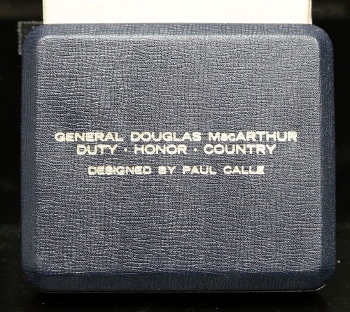 1972 GEN. DOUGLAS MACARTHUR MEDAL  Medallic Art  BRONZE, 2-1/2" DIAMETER #1339