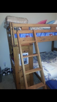 Wooden Bunk Bed Set With Desk And Dresser Pre Owned Good