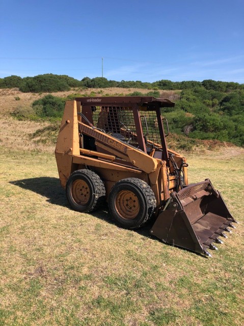 Case 1840 Skid steer Construction Equipment Gumtree 