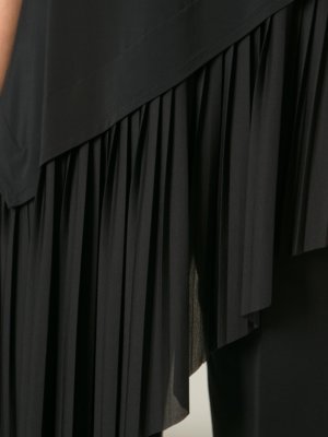 Pre-owned Donna Karan -  (black Label) Pleated Asymmetric Hem Black 3/4-sleeve Top - M
