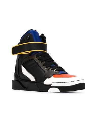 GIVENCHY｜SNEAKERS (BH009UH1NT 001) GIVENCHY TOWN LOW 4G LOGO SNEAKERS HERREN SCHUHE MADE IN