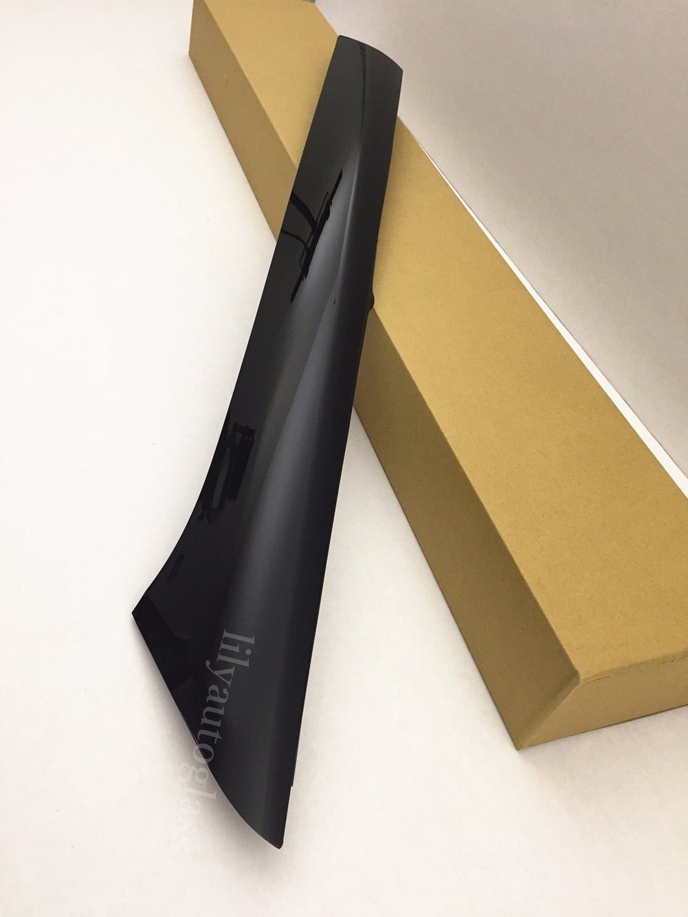 Fits 2009-2019 Ford Flex Windshield-Outer Pillar Trim Molding R/H Passenger Side