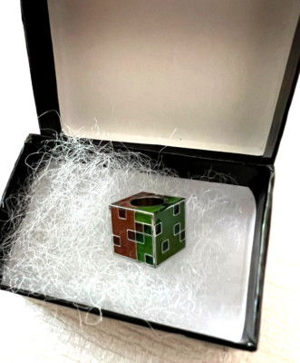 Minecraft Grass Block Charm Bead by Think Geek New in Box
