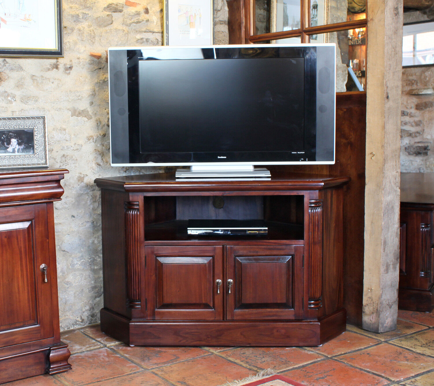 La Roque Dark Wood Corner Tv Cabinet Unit For 52 Tv Solid Mahogany