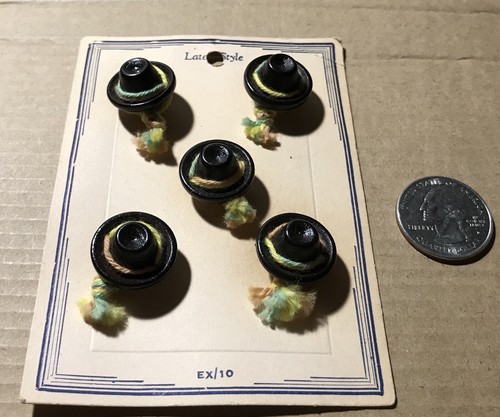 Vintage 1940s Latest Style Card of 5 Wood SOMBREROS w YARN 3/4”