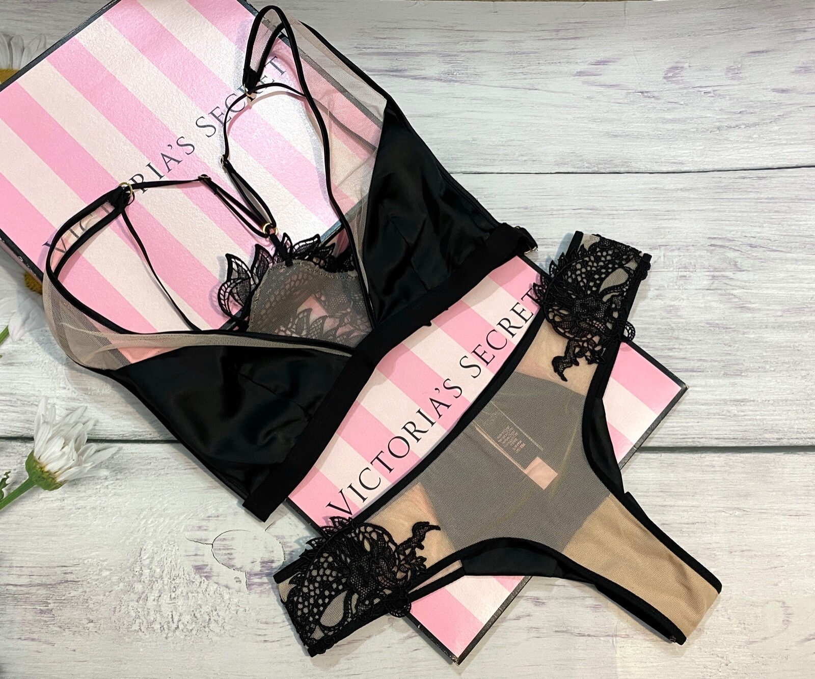 Victorias Secret LUXE Black Dragon Bralette Cheeky Set