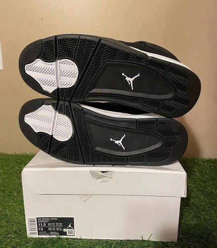 JORDAN SIZE 8.5,9,9.5,10.5,11,12,13,14 - AIR JORDAN 4 RETRO WHITE THUNDER
