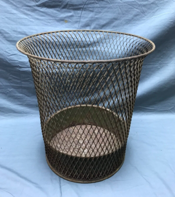Wire 2024 trash can
