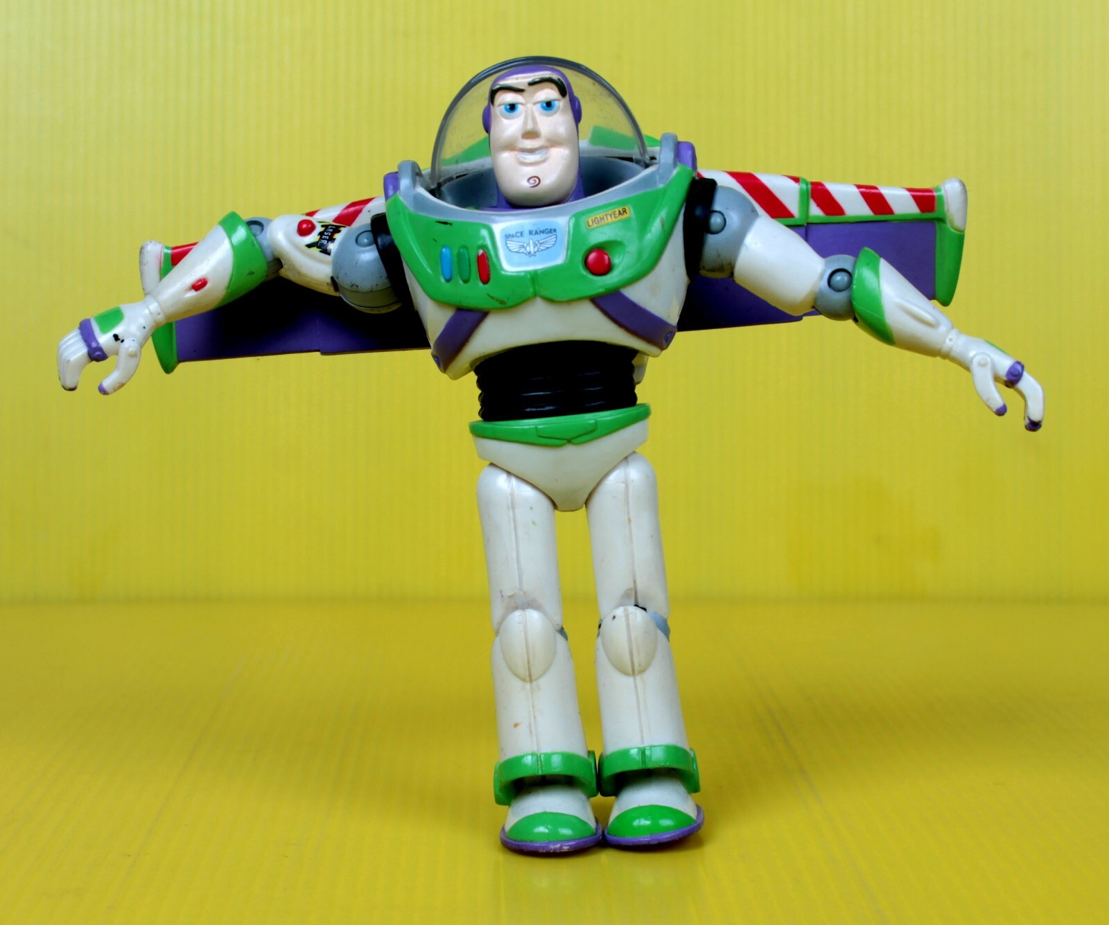Buzz up. Buzz up. Disney pixar buzz lightyear игрушки. Buzz up. Buzz up.