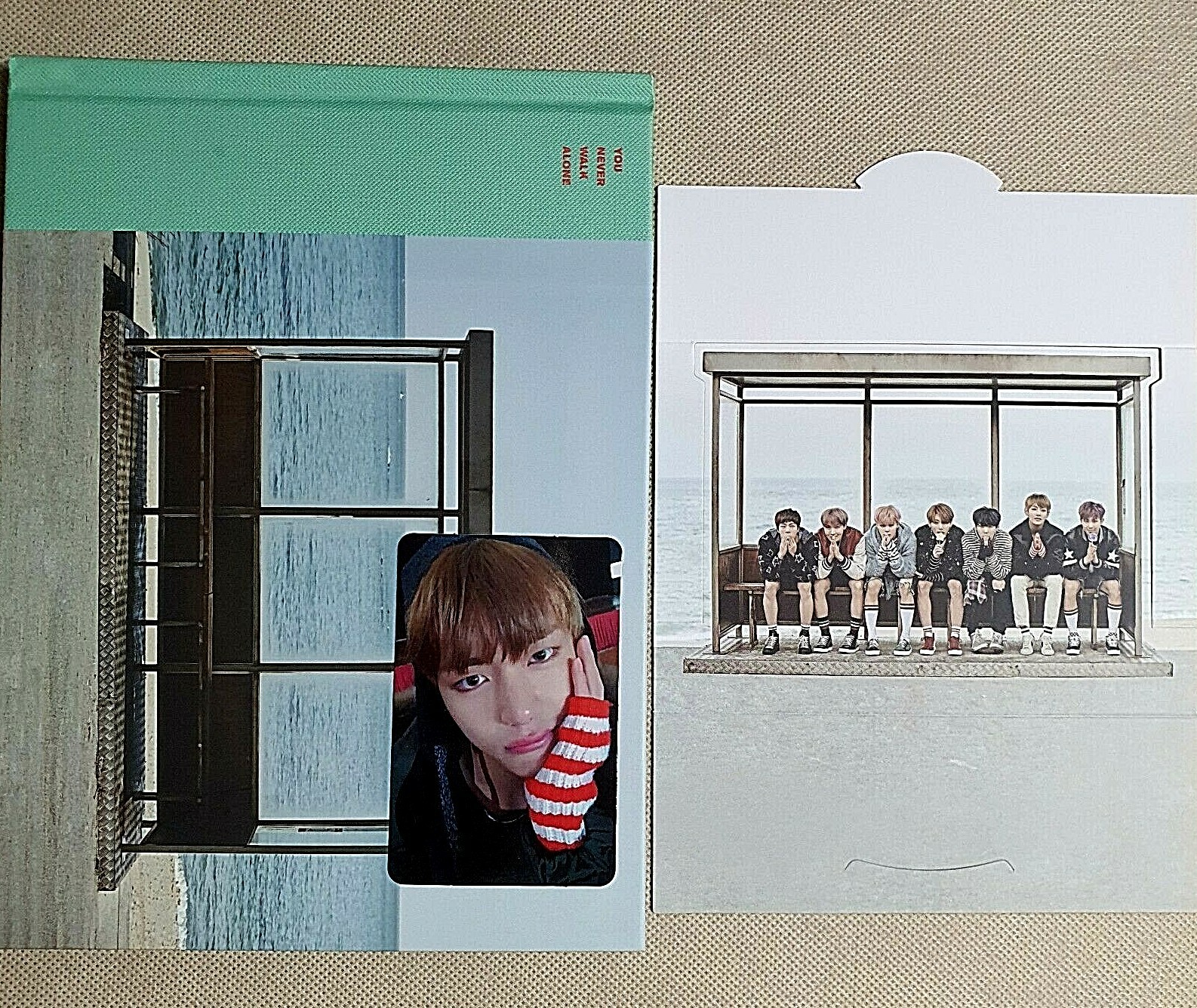 非売品BTS you never walk alone 直筆サイン入りCD（非売品BTS