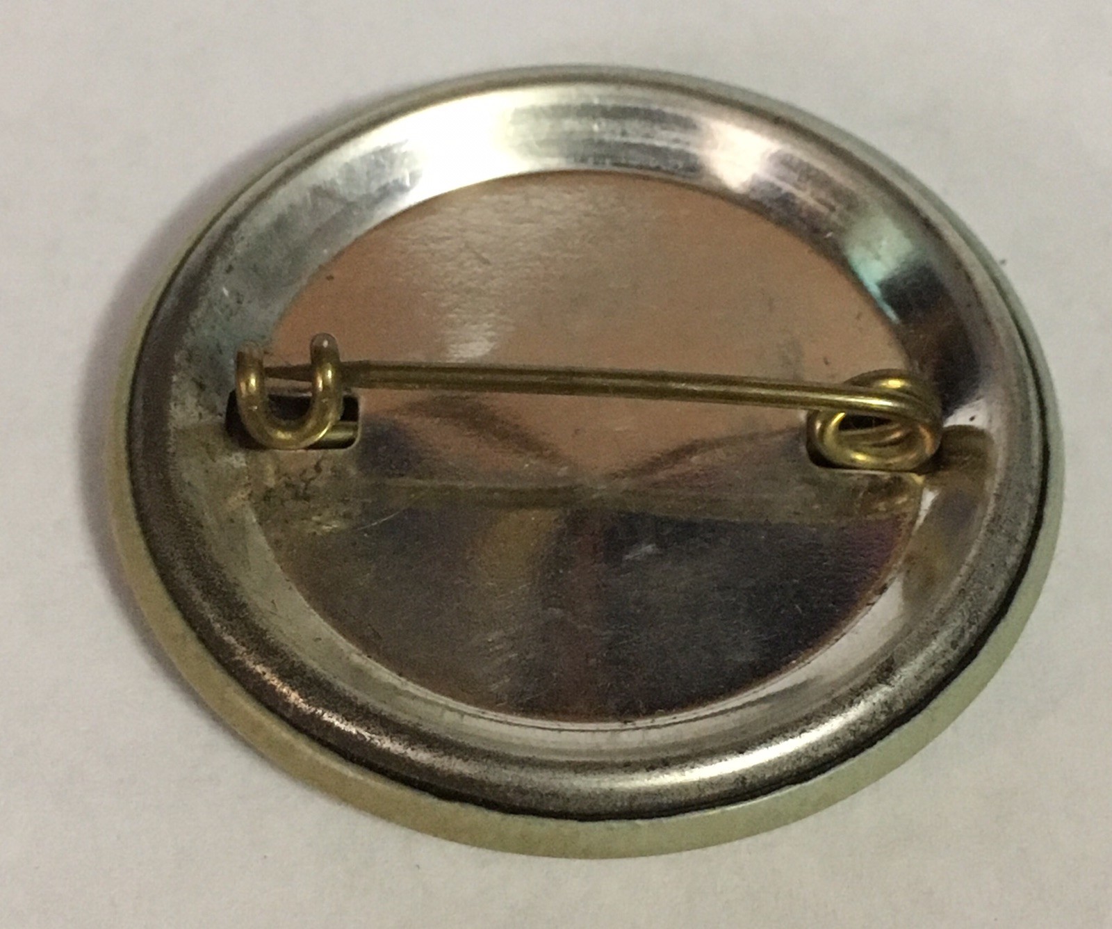 Vintage 1965 Labatt’s Pin Manitoba Federation Game & Fish Associations