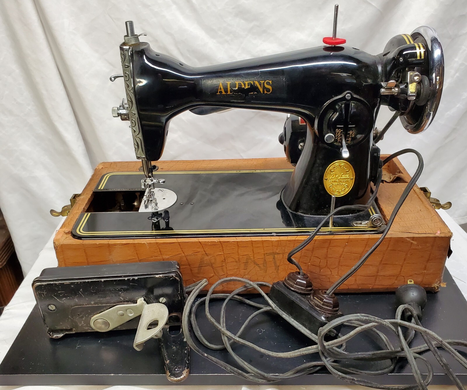 Vintage -Aldens DeLuxe Portable Sewing Machine, With Pedal Vintage -Aldens DeLuxe Portable Sewing Machine, With Pedal