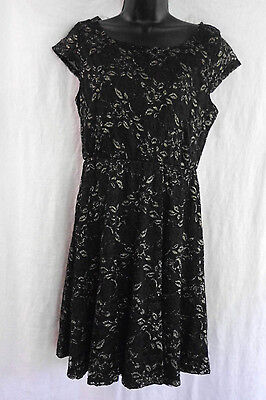 One Clothing Dress Size L NWT Black Lace Gold Thread Polyester Knee Cap Sleeves