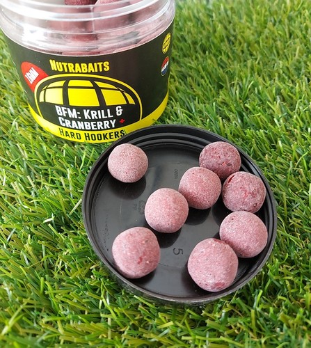 8 x Sample - Nutrabaits BFM Krill & Cranberry 16mm Hard Hookers