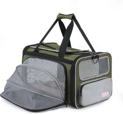 Collapsible top pet carriers