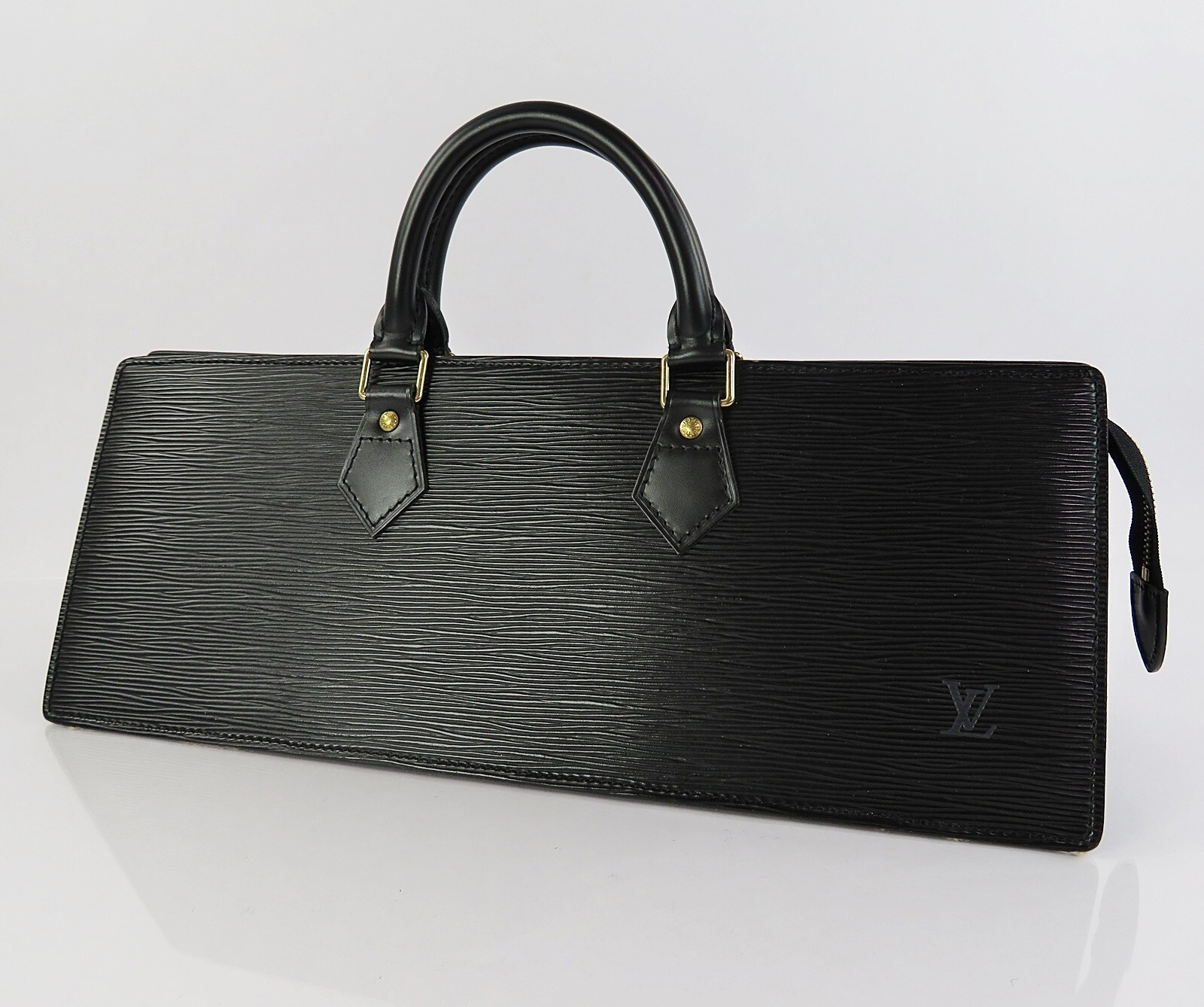 バッグ LOUIS VUITTON SAC TRIANGLE MONOGRAM BAG Louis Vuitton Monogram Canvas Sac Triangle PM Bag | Yoogi's