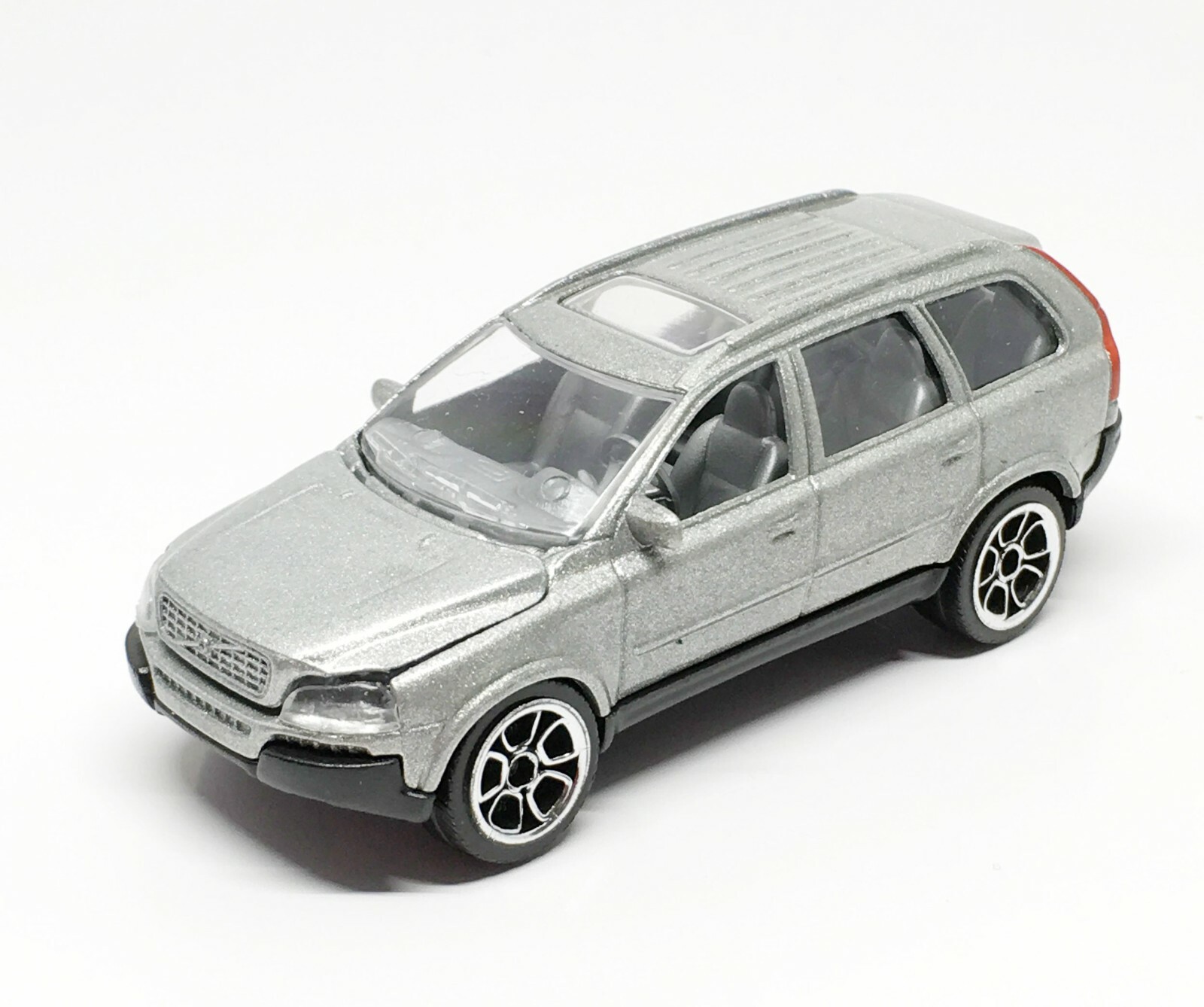 Majorette Volvo XC90 Metallic Silver 1:61 3