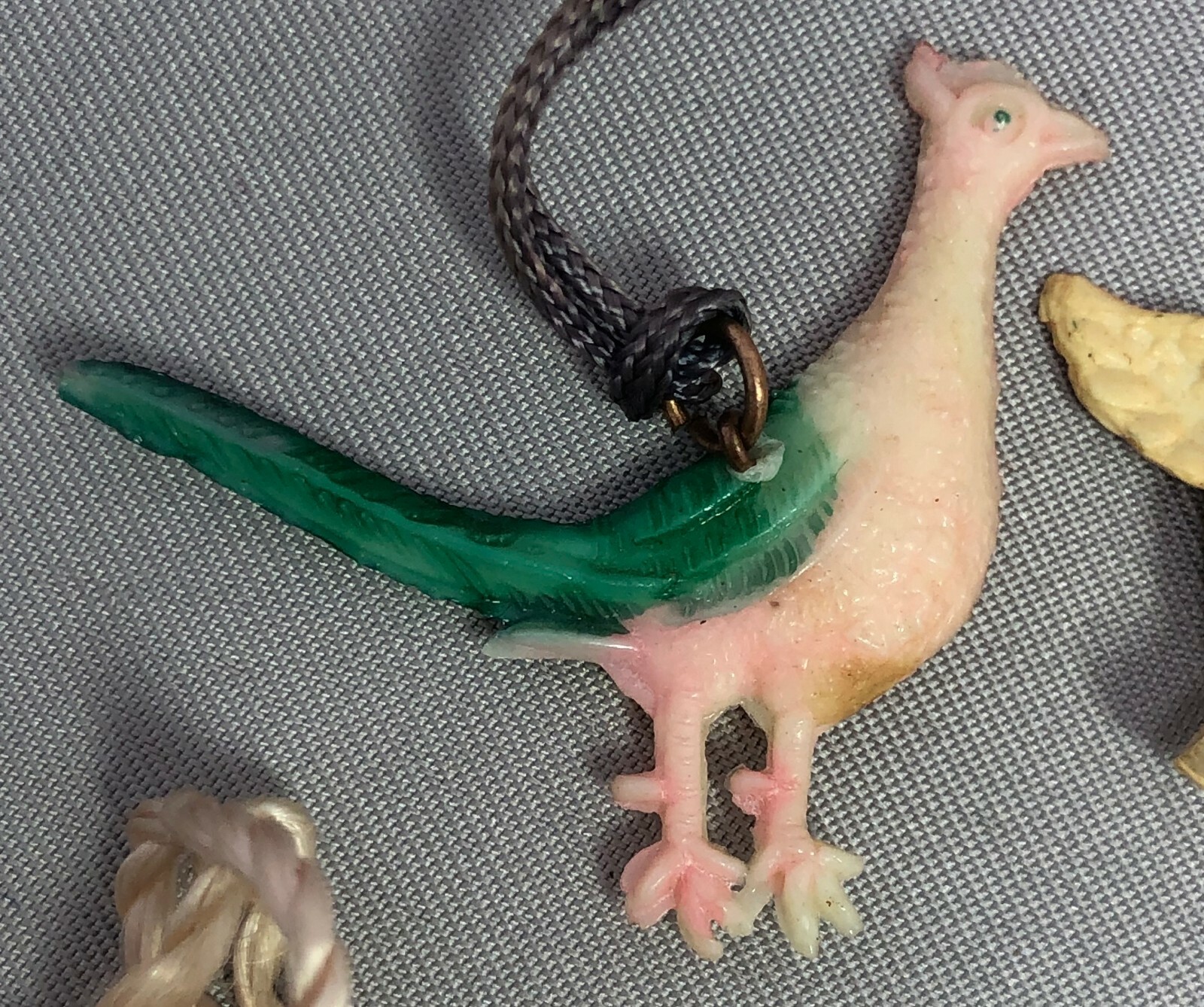 7 1940s BIRD Penguin PHEASANT Chick PARROT Swan CRACKER JACK CHARM Prize Toy