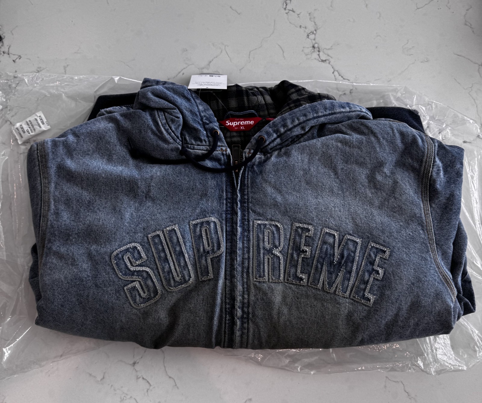 ジャケット・アウター Supreme Reflective Packable Windbreaker ジャケット・アウター Supreme Reflective Packable Windbreaker