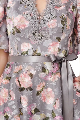 Pre-owned Aidan Mattox V- Neck Flutter Short Sleeves Satin Waist Tie Belt Back Zipper In Grey Multi