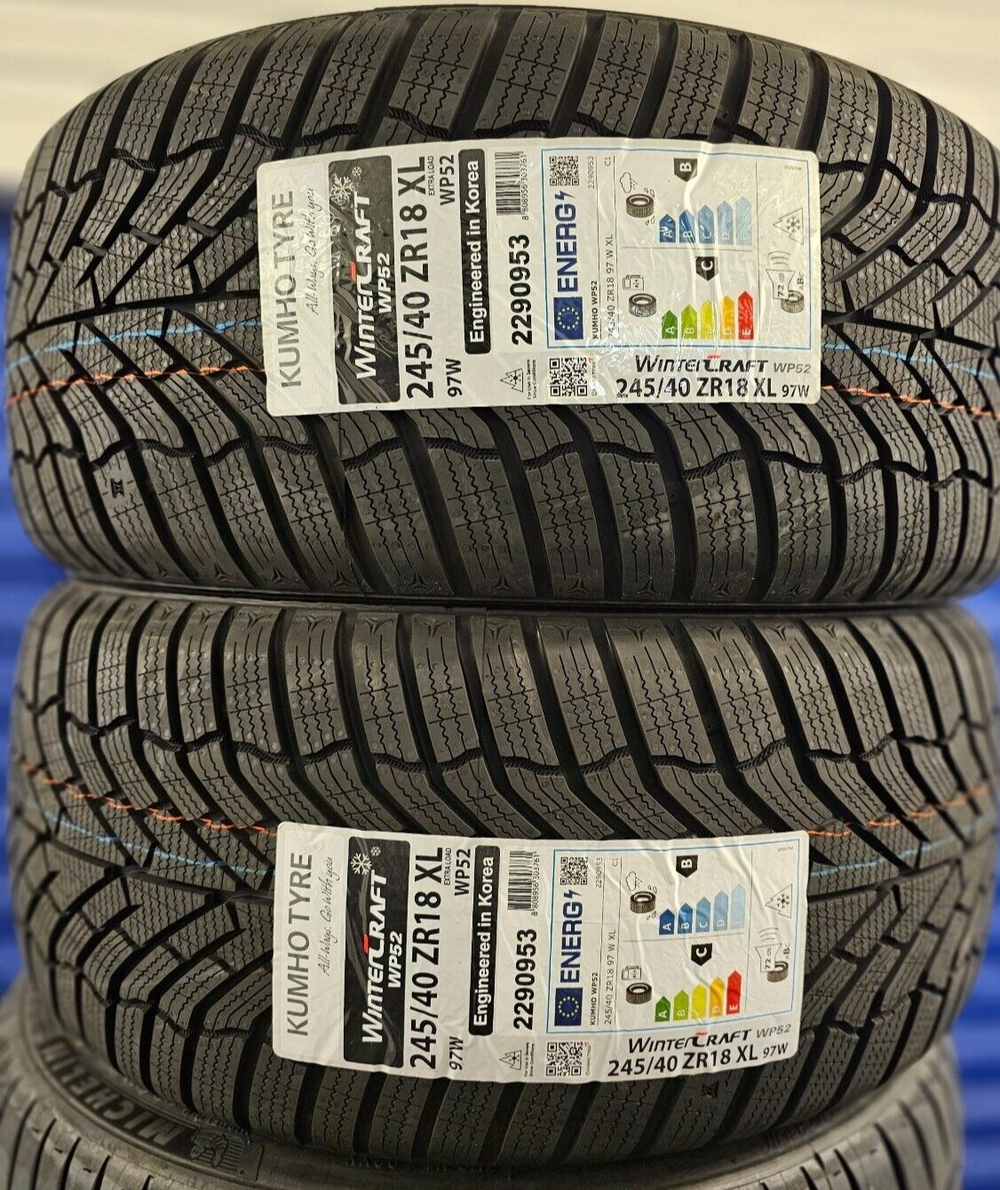 245/40 R18、NANKANG WINTER SAFWS-1、2023年 1 x Nankang 245/40/15 92W XL AR-1 Semi Slick Road Legal