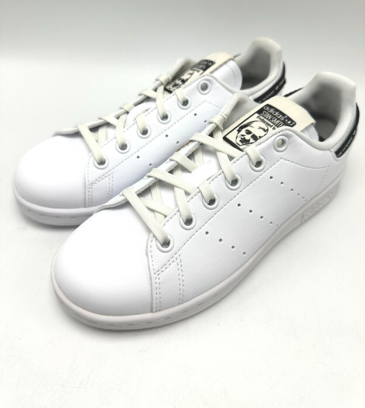 Adidas Originals Parley x Stan Smith J 'White Black' Youth shoes