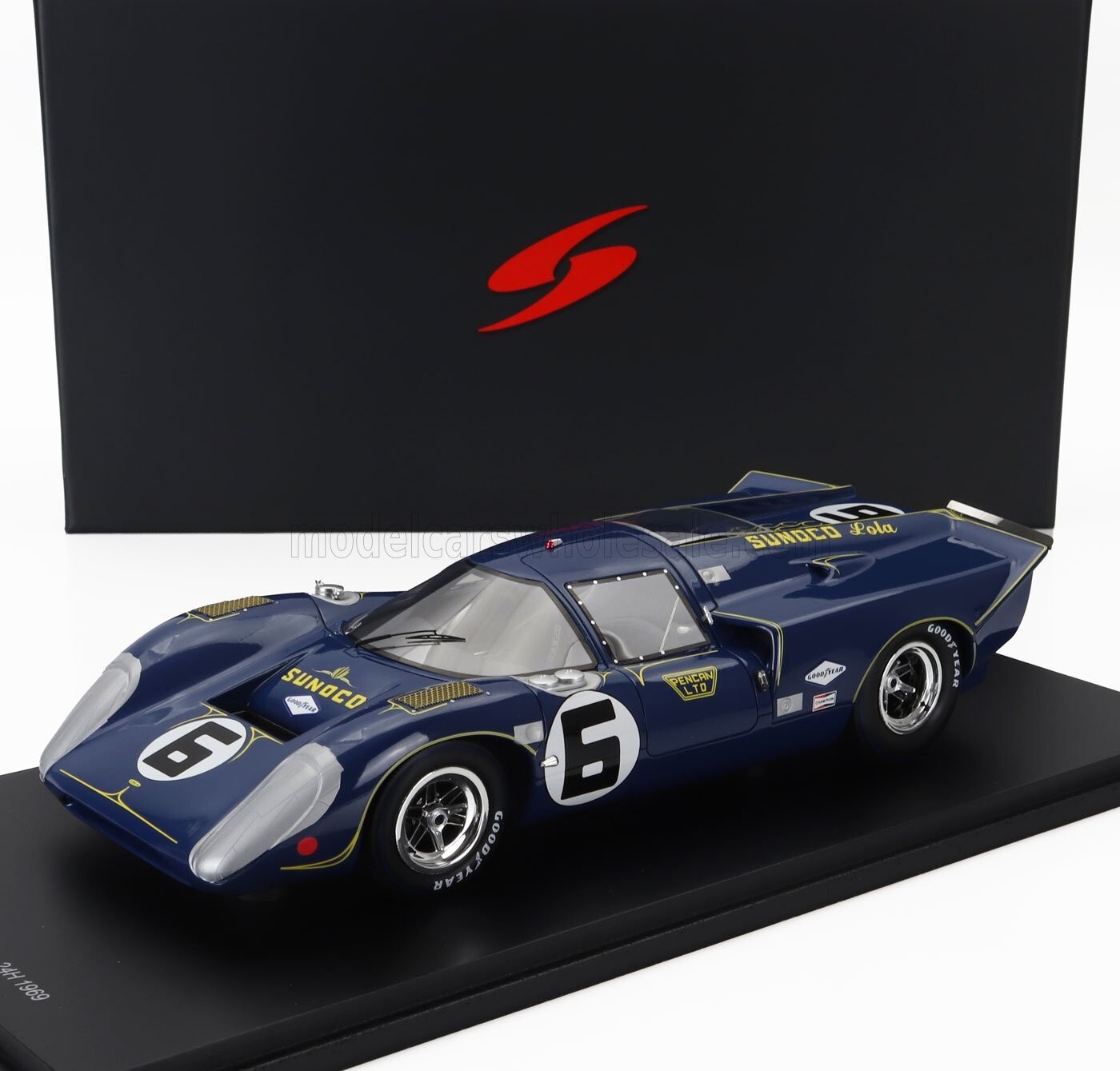 Marsh Models ローラT 70Mk.Ⅲ 1969年　デイトナ　No.8 Lola T70 MK3 Nr.8 2nd 24h Daytona - Spark 1:43 - Etsy
