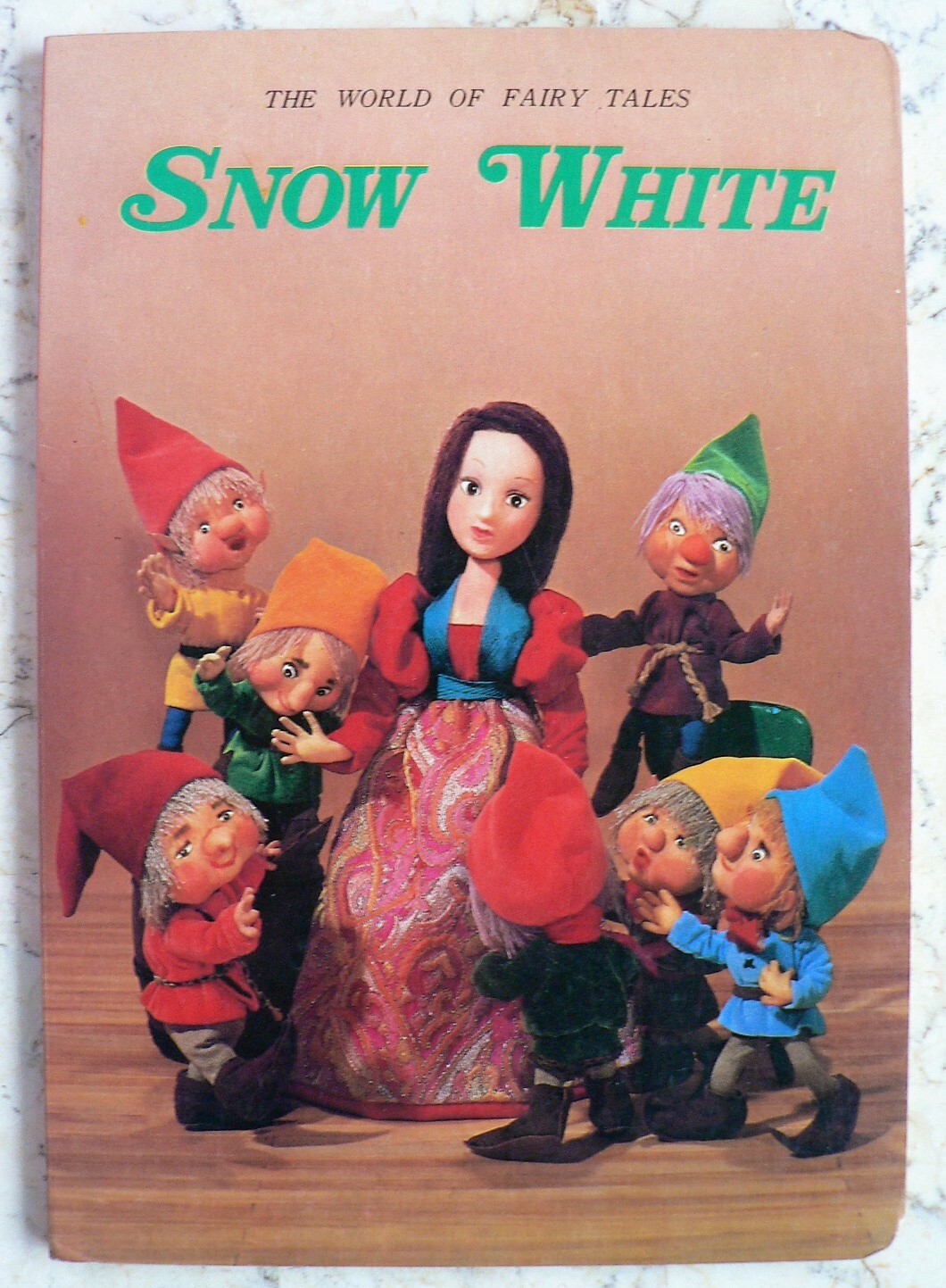FROEBEL KAN レトロ 絵本 レア Vintage SNOW WHITE World of Fairy Tales Board Book Froebel